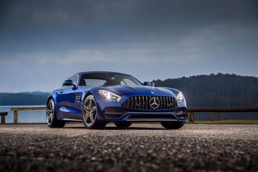  Mercedes-AMG GT C (C190) 2017 года  (NA) (фото 2 из 40)